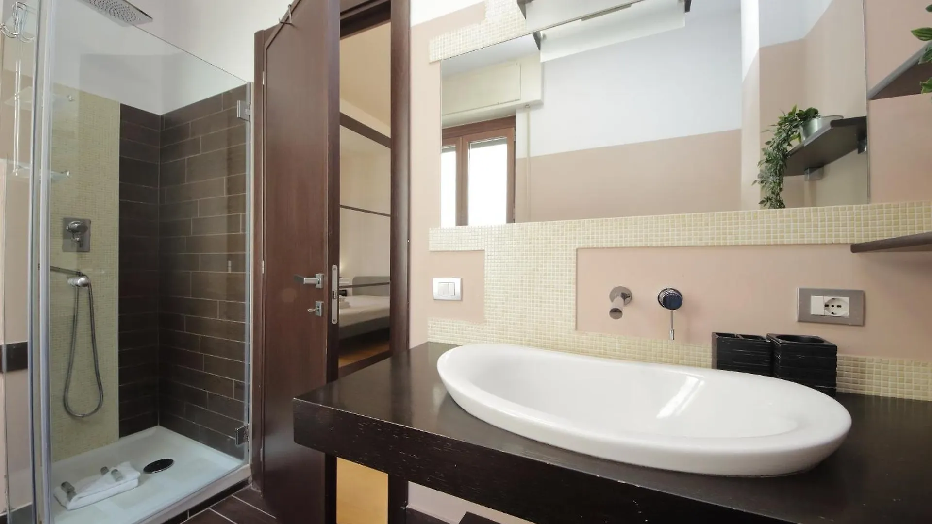 Cozy And Comfy Apartment In Piramide Metro Stop Rome 0*,